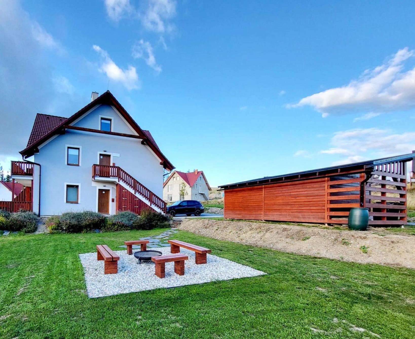 Apartmany Louka Vaclavov u Bruntalu エクステリア 写真