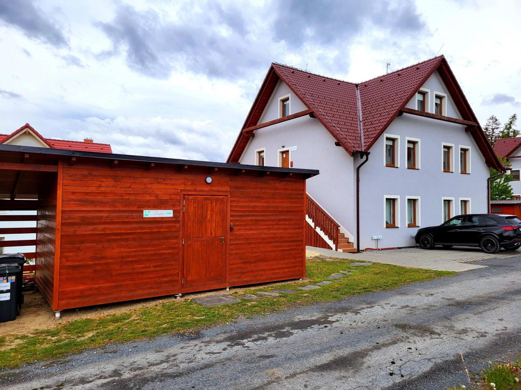Apartmany Louka Vaclavov u Bruntalu エクステリア 写真